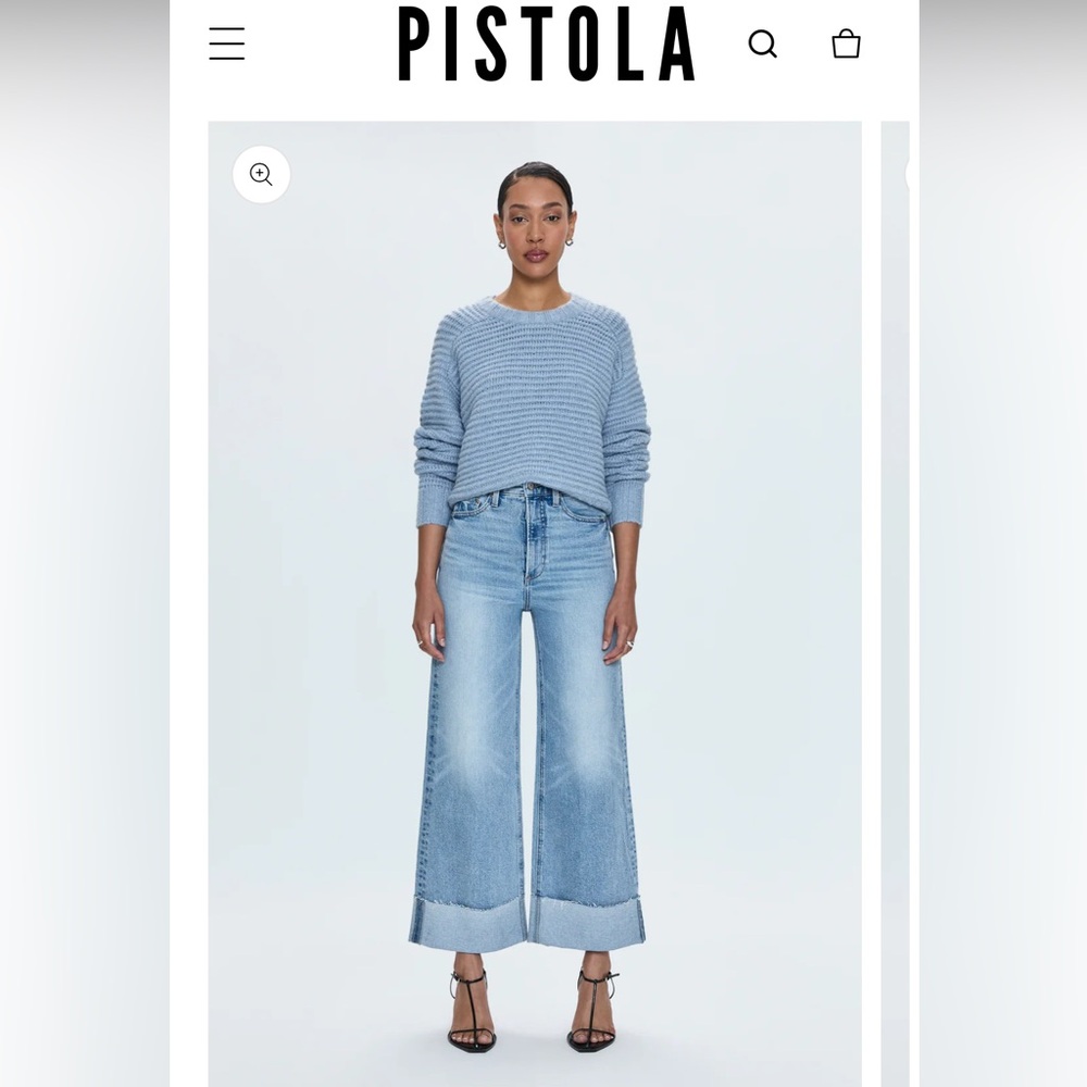 Women's Light Blue Wide-Leg Jeans